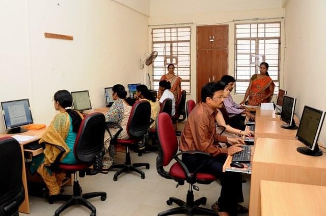 Bapuji College of Nursing Davangere College Facility photo 7